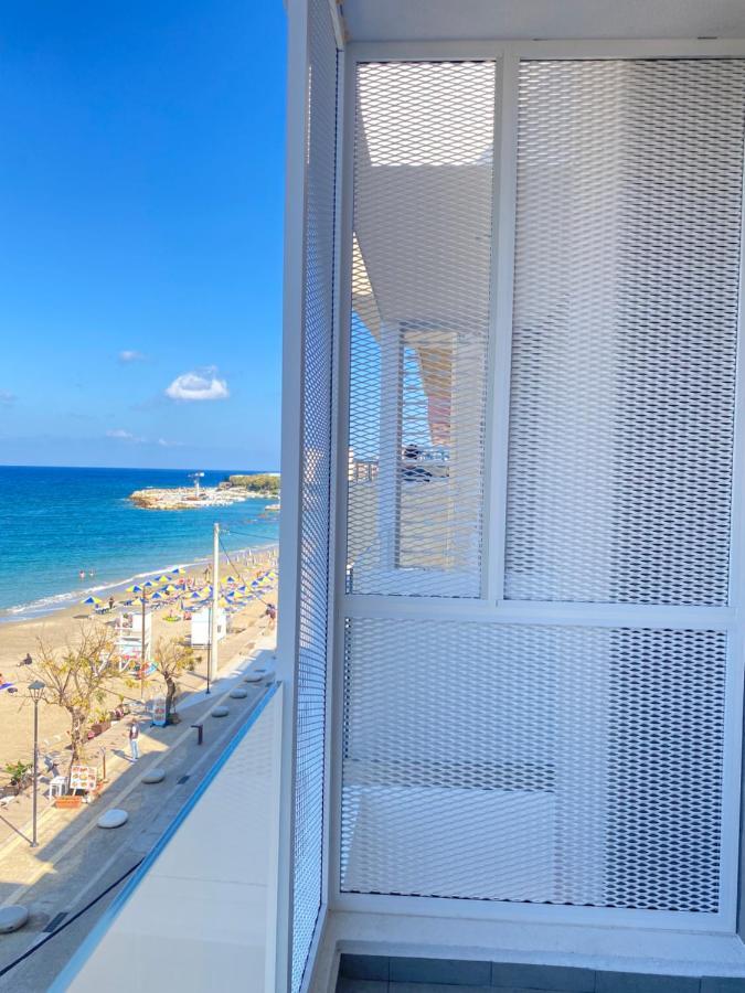 Frini Hotel Ханья Экстерьер фото